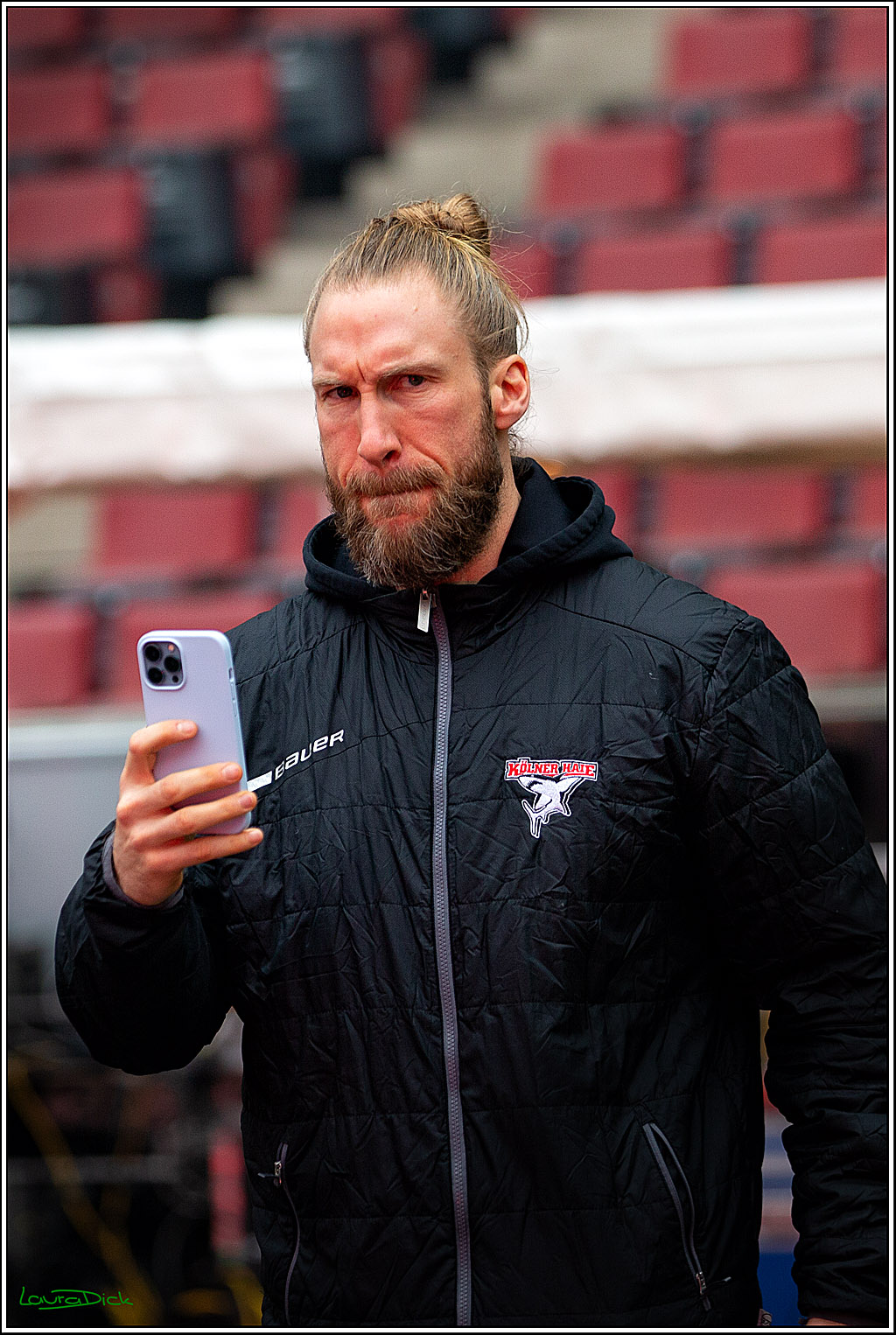 PENNY DEL; Koelner Haie Wintergame Training; Koeln, 02.12.2022